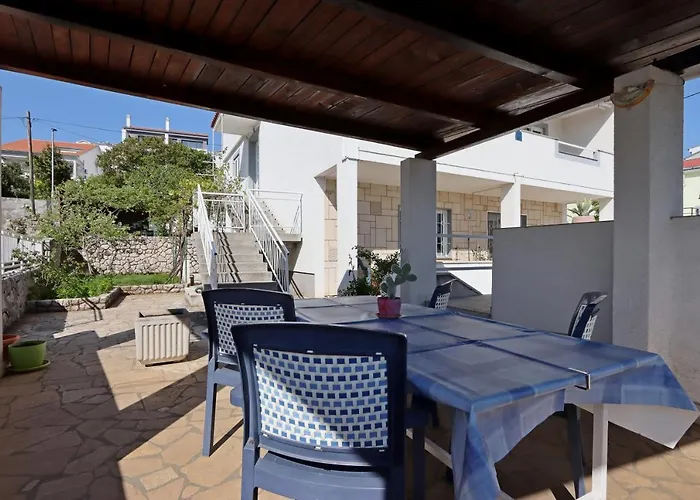 Apartments With A Parking Space Crikvenica - 12592